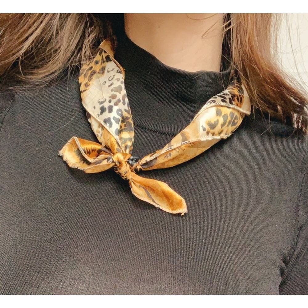 vintage 80s animal print silky scarf square | 20"